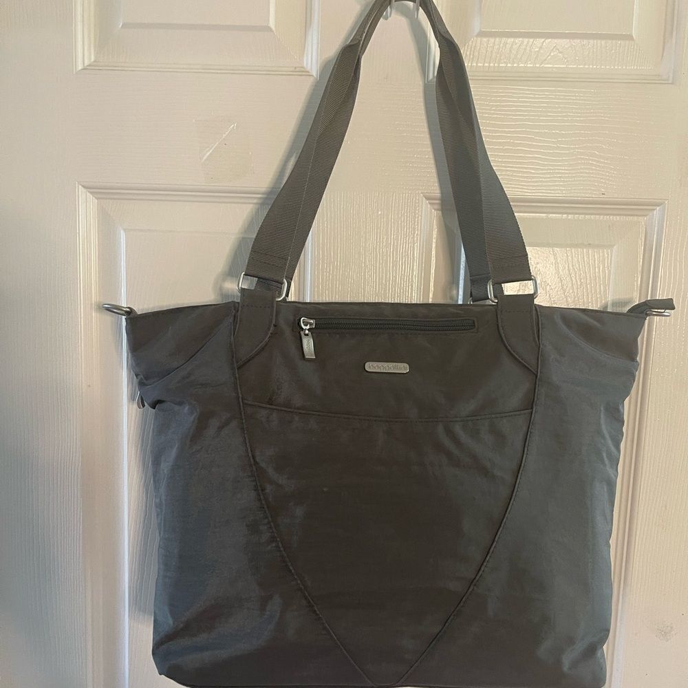 Baggallini Avenue Nylon dark gray Tote Top Handle Bag with padded compartment